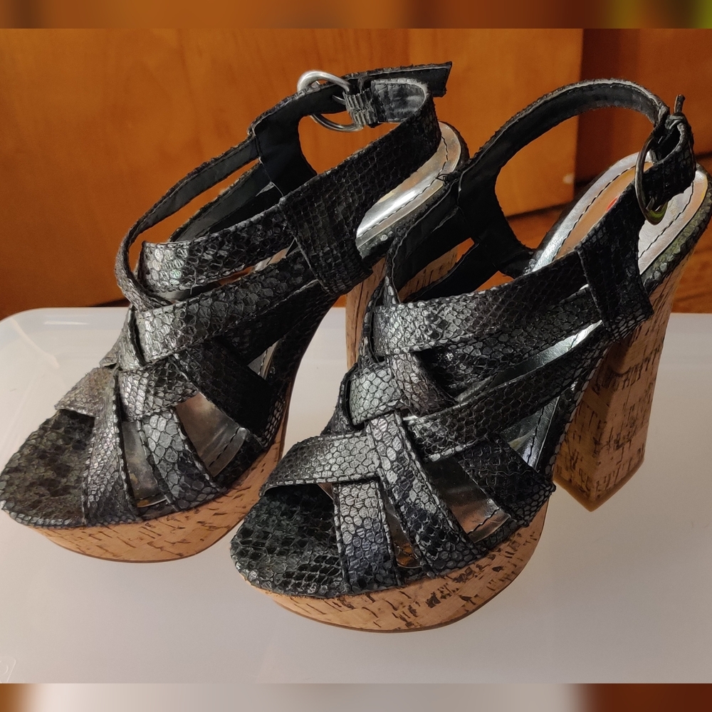 Snakeskin Platform Slingback Heels